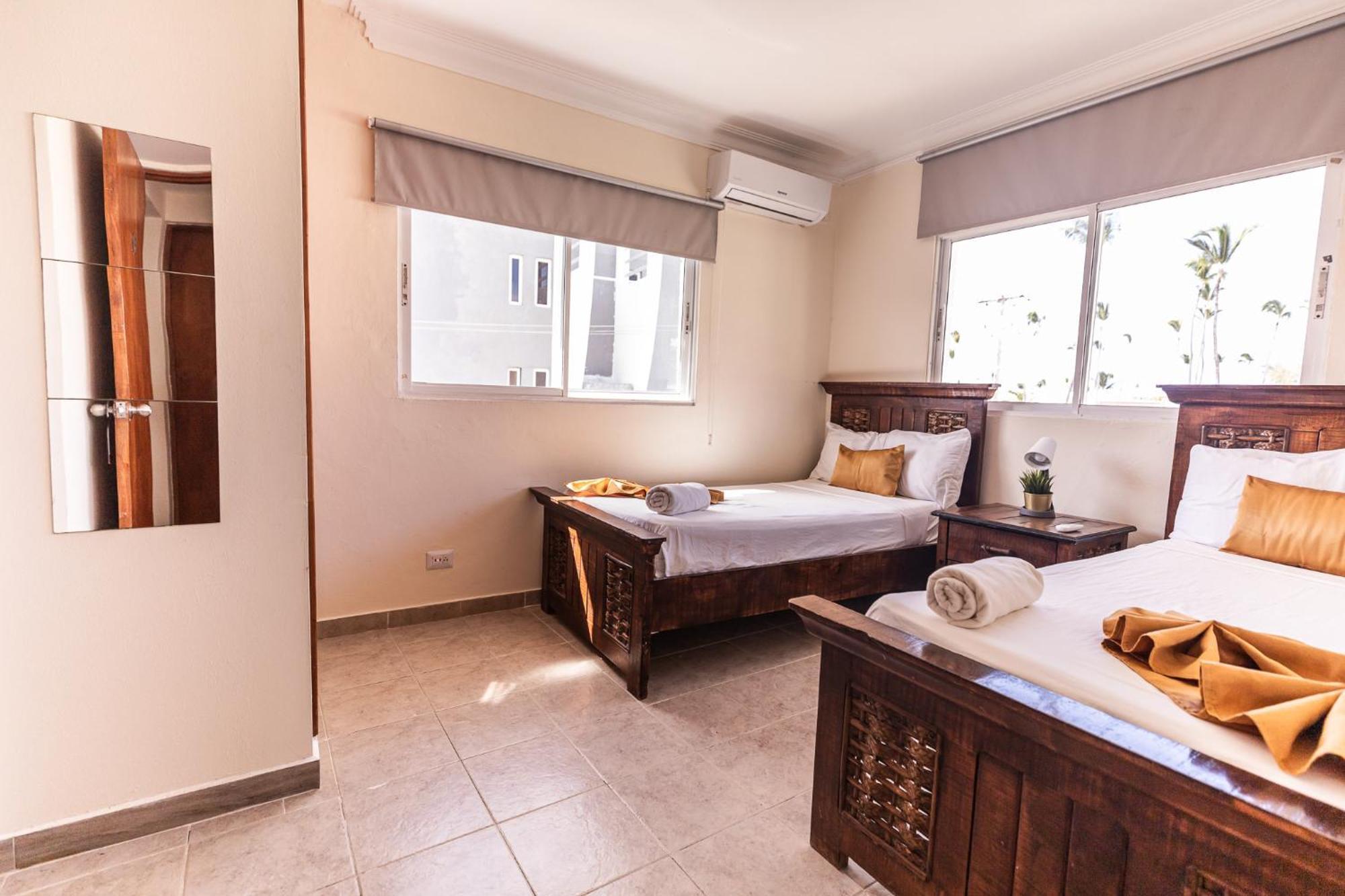 Hostal Las Rosas De Punta Cana Ngoại thất bức ảnh
